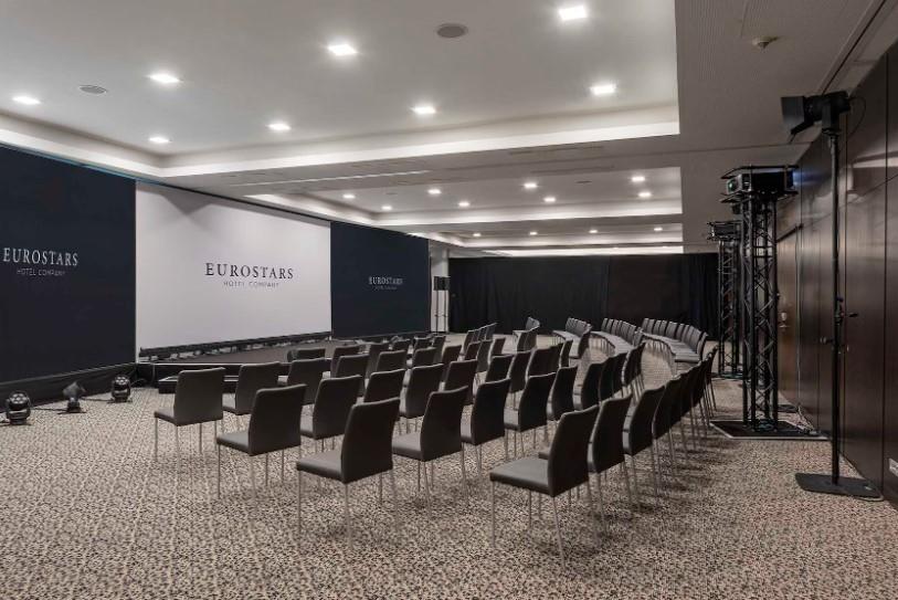 Eurostars Grand Hotel 4*